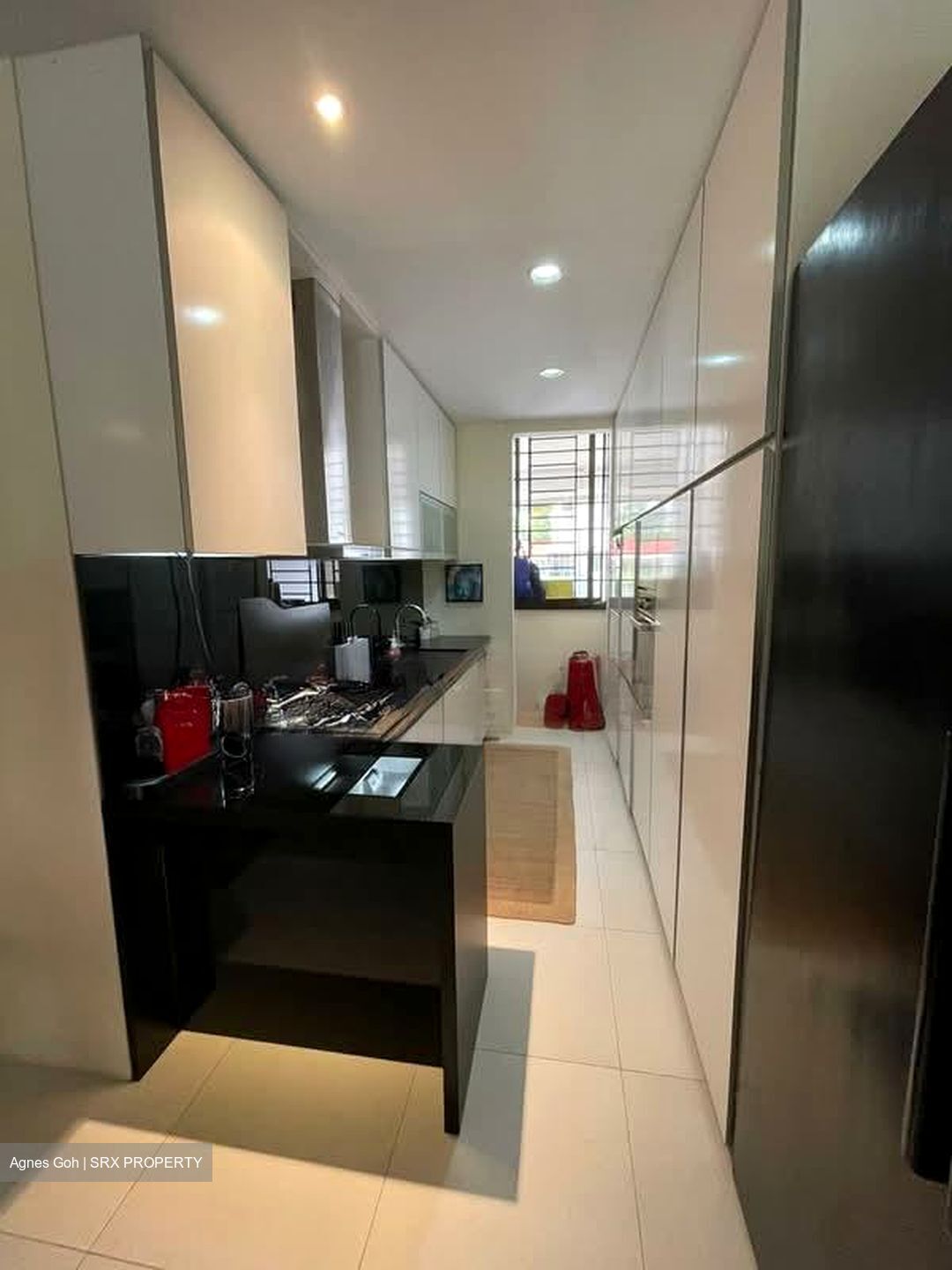 The Windsor (D20), Condominium #559771491